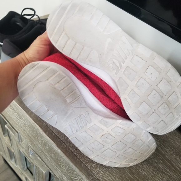 Nike SB Stefan Jawosli Red Size 10 - Picture 3 of 8